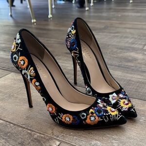 Nicole Miller Black Heels with Colorful Floral Embroidery